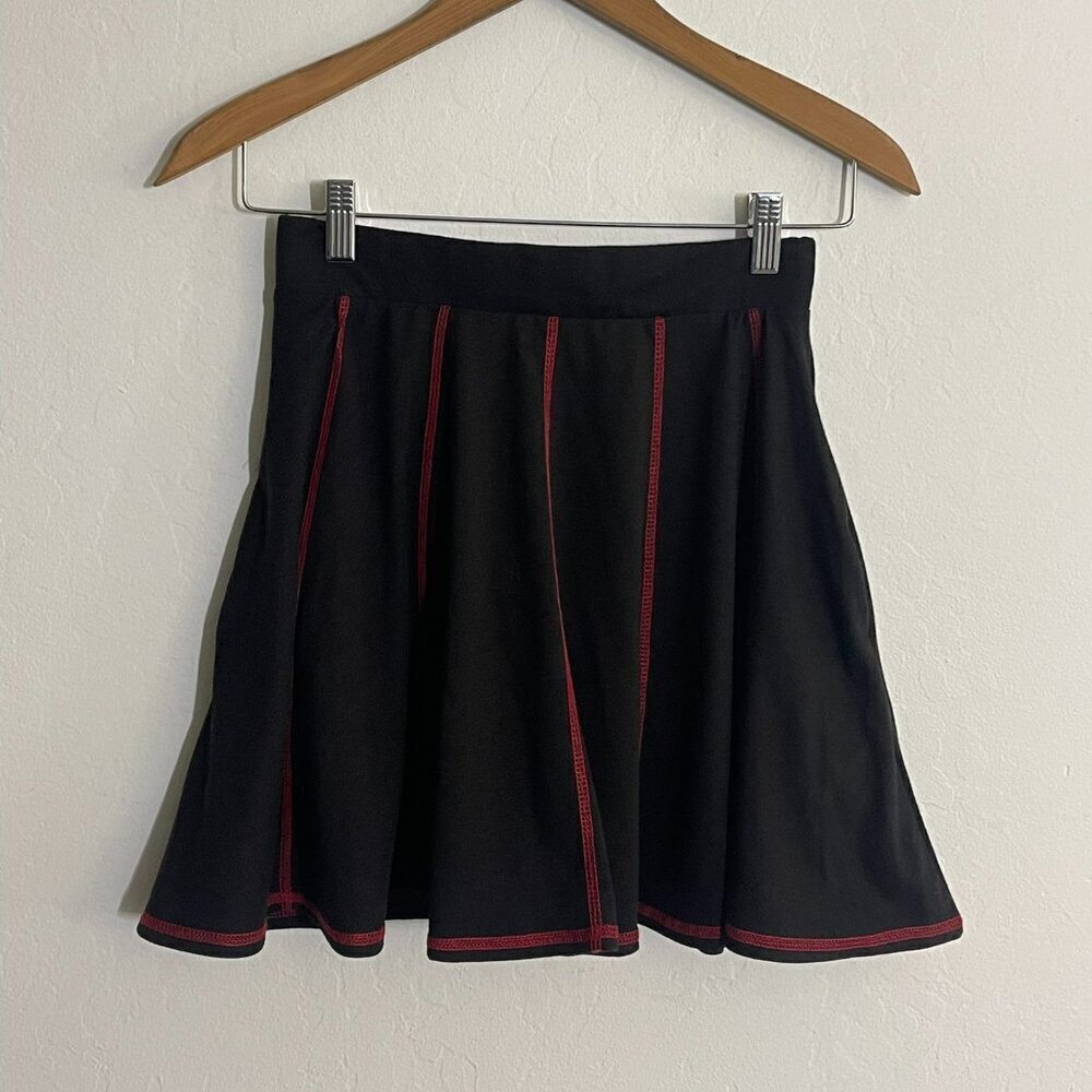 Hot Topic Skirt S Black Mini Black & Red Stretch Knit Goth Grunge Flare